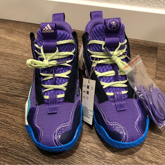 adidas Women's Purple and Blue Athletic Shoes - Picture 5 of 9